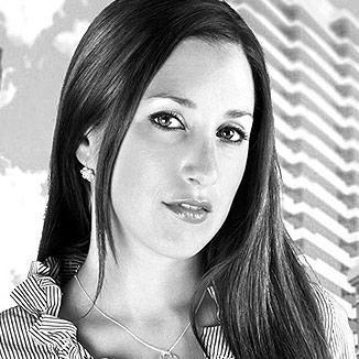 在线轰炸机电话软件